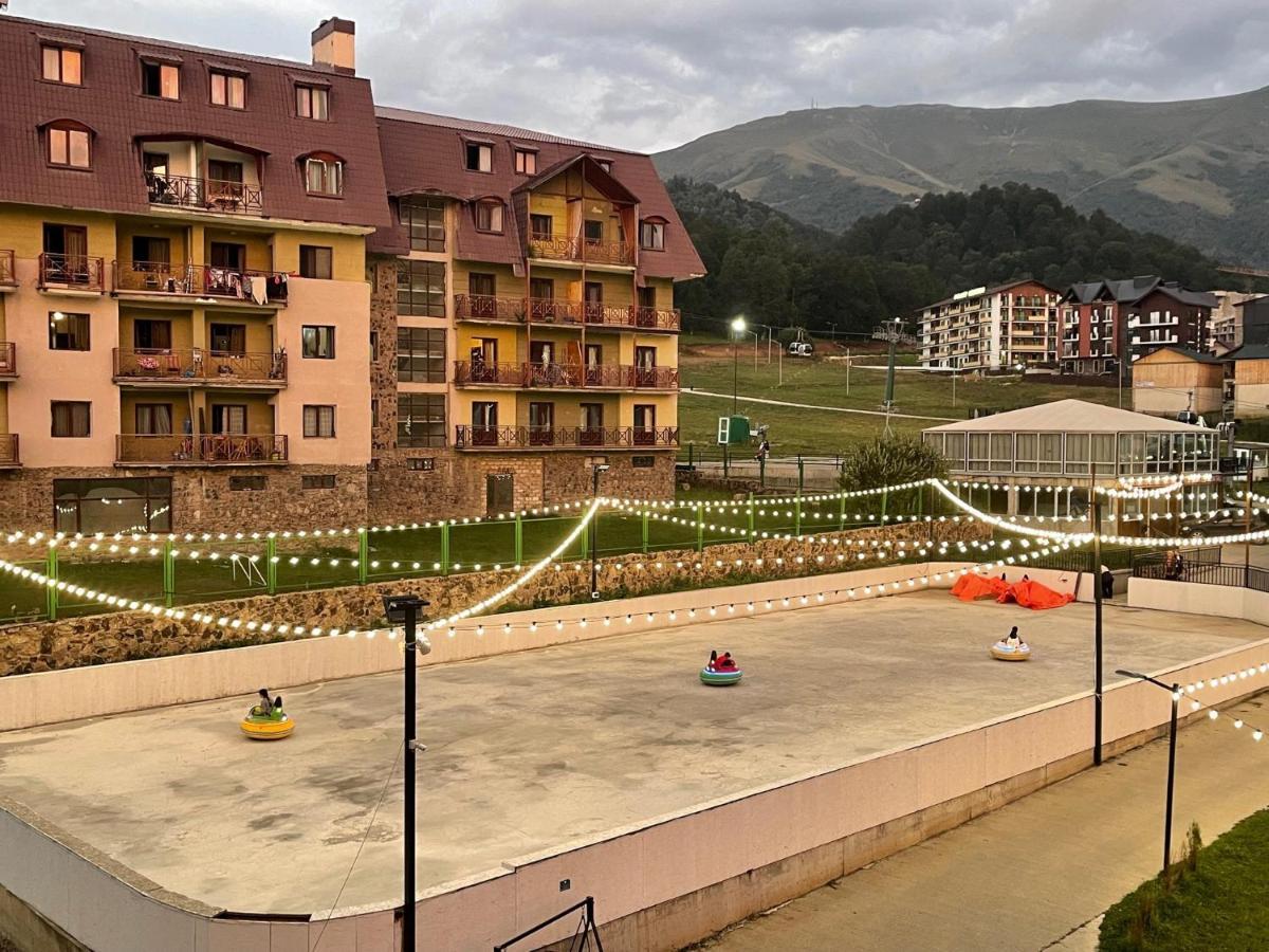 Snow Pine Suite - 4 Star Resort Bakuriani Luaran gambar