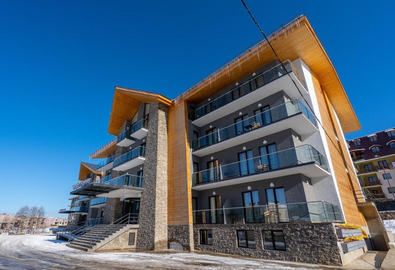 Snow Pine Suite - 4 Star Resort Bakuriani Luaran gambar